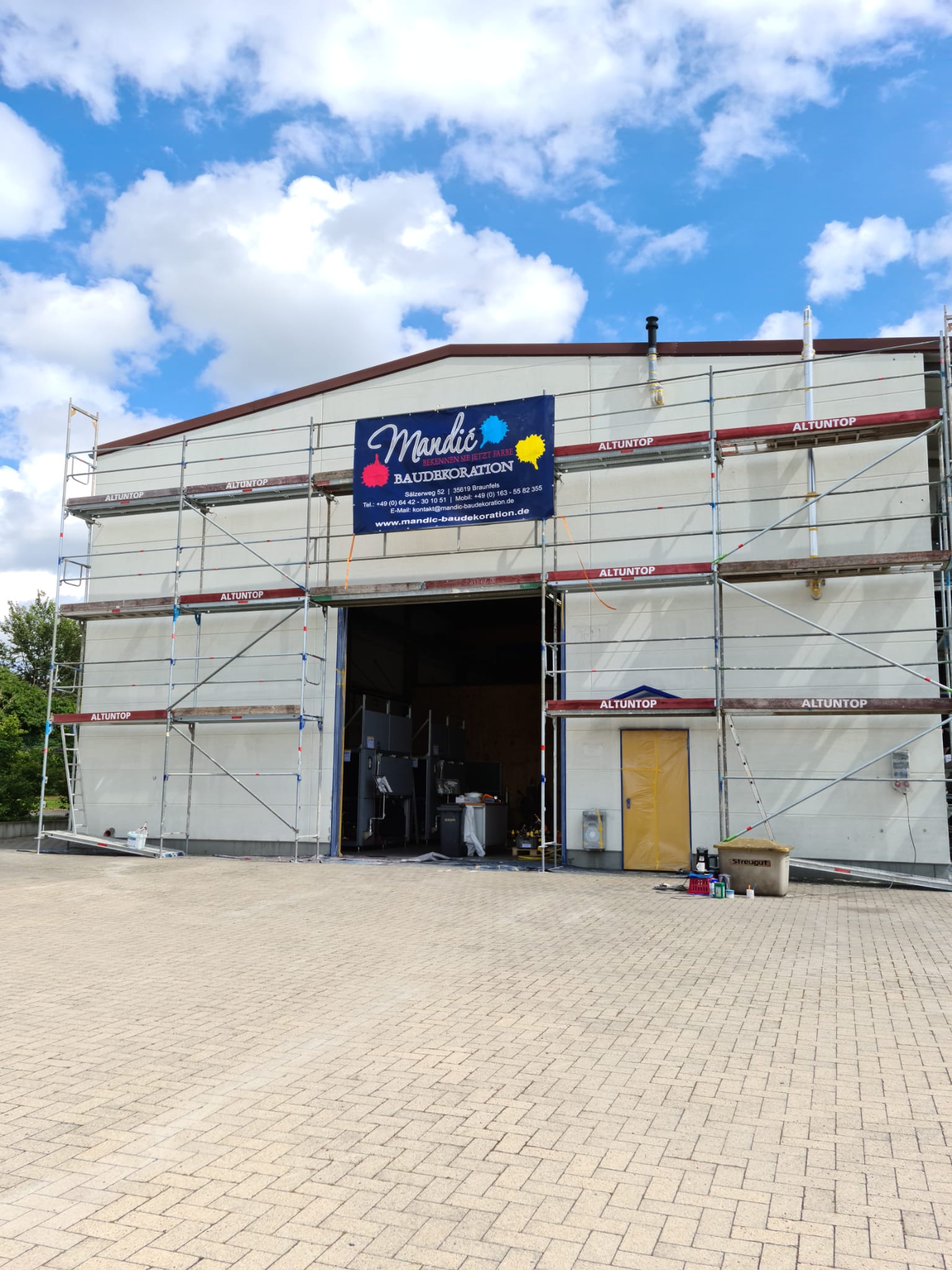 Mandic Baudekoration Aussenbereich Lagerhalle Daemmung 1