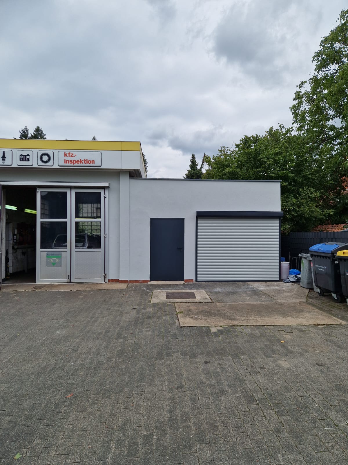 Mandic Baudekoration Fassadensanierung Tankstelle fertig 1